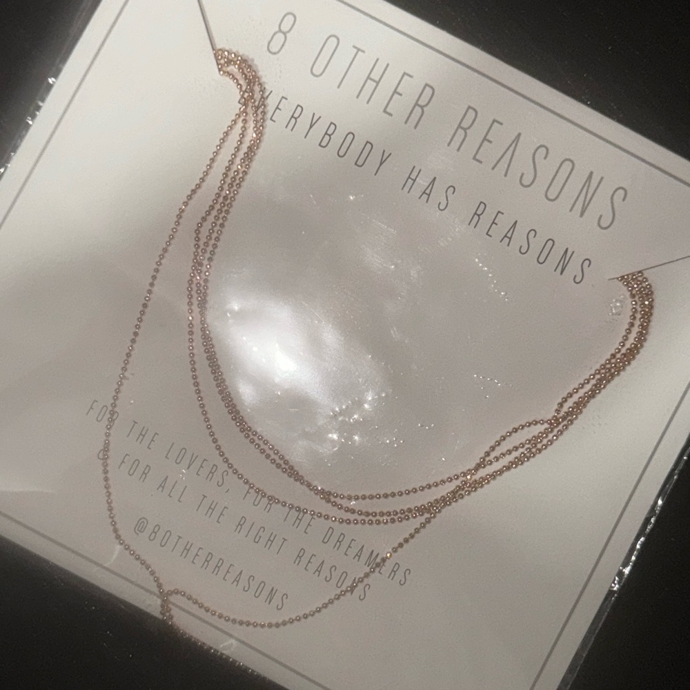Nine Lives choker